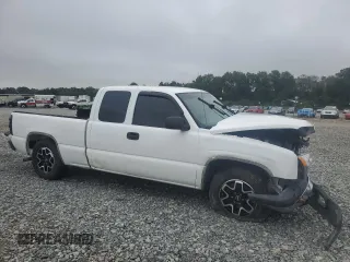 2006 Chevrolet Silverado 1500 Work Truck with VIN 1GCEC19X56Z141511, listed as a Copart auction lot 71197574 with 220,241 mi miles and Non Repairable. Bid and sale history available at carsss.com. Image 4.
