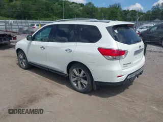 2015 Nissan Pathfinder SL with VIN 5N1AR2MM0FC707380, listed as a IAAI auction lot 42267523 with 186,383 mi miles and . Bid and sale history available at DreamBid. Image 3.