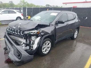 2024 Jeep Compass Latitude with VIN 3C4NJDBNXRT120438, listed as a IAAI auction lot 41972886 with 10,133 mi miles. Bid and sale history available at carsss.com. Image 2.