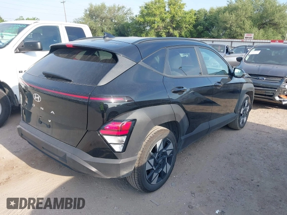 2025 Hyundai Kona SEL with VIN KM8HB3AB9SU223742, listed as a IAAI auction lot 42046520 with 9,907 mi miles. Bid and sale history available at carsss.com. Image 4.