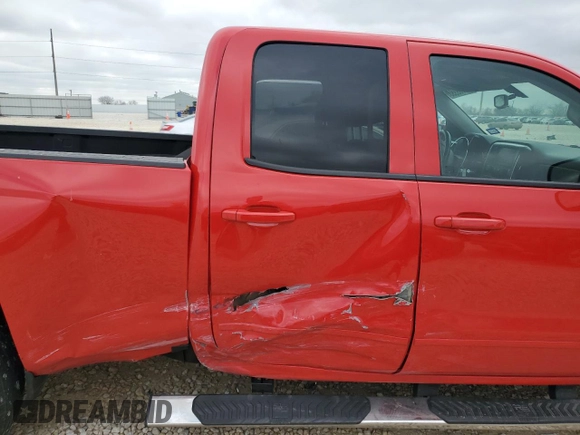 2018 Chevrolet Silverado 1500 LT with VIN 1GCRCREC3JZ229789, listed as a Copart auction lot 42769995 with 80,195 mi miles and Salvage Title. Bid and sale history available at DreamBid. Image 10.
