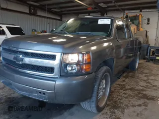 2007 Chevrolet Silverado 1500 Work Truck with VIN 2GCEC19C771599896, listed as a IAAI auction lot 41992728 with 215,375 mi miles and . Bid and sale history available at DreamBid. Image 18.