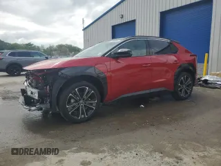 2023 Toyota bZ4X XLE z VIN JTMABACA1PA009349, wystawiony jako Copart lot #56923605 z przebiegiem 57 679 mil mil oraz Szkoda całkowita • Salvage title. Historia ofert i sprzedaży dostępna na DreamBid. Obrazek 1.