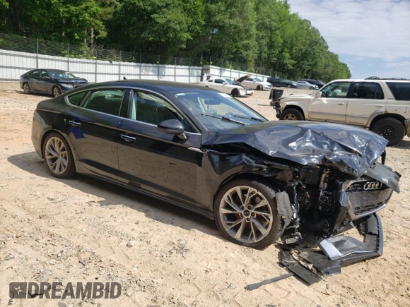 2021 Audi A5 Sportback Premium z VIN WAUABCF57MA062933, wystawiony jako Copart lot #58348515 z przebiegiem 36 777 mil mil oraz Szkoda całkowita • Salvage title. Historia ofert i sprzedaży dostępna na DreamBid. Obrazek 4.