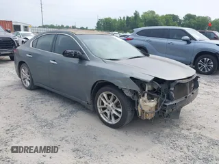 2009 Nissan Maxima S with VIN 1N4AA51E69C857322, listed as a IAAI auction lot 42197188 with 217,187 mi miles and . Bid and sale history available at DreamBid. Image 1.