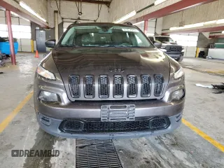 2017 Jeep Cherokee Sport with VIN 1C4PJLAB2HW623738, listed as a Copart auction lot 61817915 with 131,022 mi miles and Salvage title. Bid and sale history available at DreamBid. Image 5.