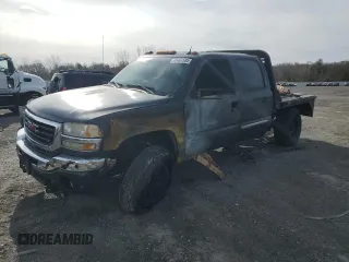 2005 GMC Sierra 2500HD SLE z VIN 1GTHK23U25F859280, wystawiony jako Copart lot #49407585 z przebiegiem Nie podano mil oraz Czysty tytuł • Clean title. Historia ofert i sprzedaży dostępna na DreamBid. Obrazek 1.