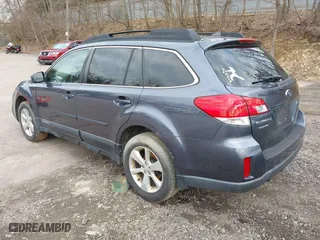 2014 Subaru Outback 2.5i Premium with VIN 4S4BRBCC8E3210007, listed as a IAAI auction lot 42035346 with 157,700 mi miles. Bid and sale history available at carsss.com. Image 3.