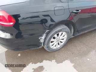 2014 Volkswagen Passat Wolfsburg Edition с VIN 1VWAT7A30EC028218, выставлен на аукционе IAAI как лот 41711943 с пробегом 131 041 миль миль и . История ставок и продаж доступна на DreamBid. Изображение 19.