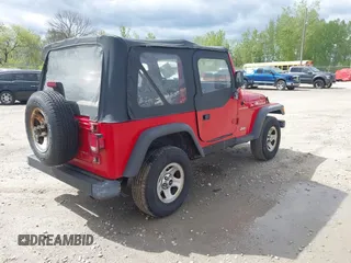 1998 Jeep Wrangler SE with VIN 1J4FY29P2WP766420, listed as a IAAI auction lot 42318624 with 200,129 mi miles and . Bid and sale history available at DreamBid. Image 4.