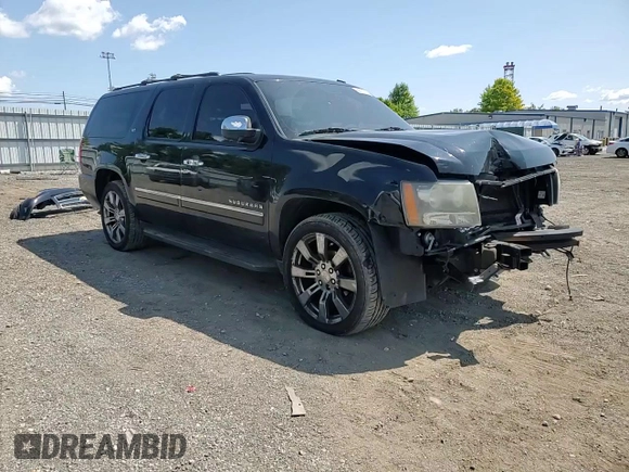 2011 Chevrolet Suburban LTZ with VIN 1GNSKKE38BR271945, listed as a Copart auction lot 68161164 with 199,788 mi miles and Salvage Title. Bid and sale history available at carsss.com. Image 12.