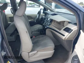 2013 Toyota Sienna L with VIN 5TDZK3DC9DS351449, listed as a IAAI auction lot 42397699 with Not provided miles and . Bid and sale history available at DreamBid. Image 5.