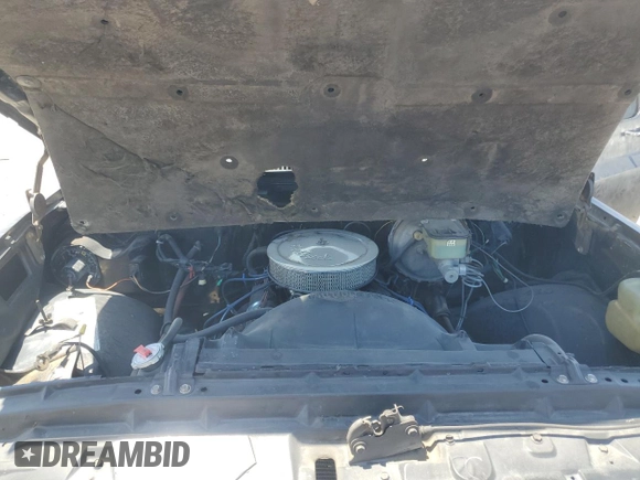 1983 GMC Jimmy z VIN 1G5EK18L4DF518255, wystawiony jako Copart lot #59883814 z przebiegiem 66 093 mil mil oraz Szkoda całkowita • Salvage title. Historia ofert i sprzedaży dostępna na DreamBid. Obrazek 11.