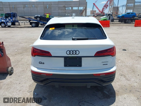 2022 Audi Q5 Sportback S line Premium Plus with VIN WA15AAFY4N2084268, listed as a IAAI auction lot 42463401 with Not provided miles and . Bid and sale history available at DreamBid. Image 16.