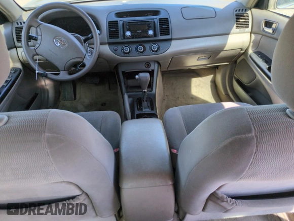 2005 Toyota Camry STD z VIN 4T1BE32K45U096575, wystawiony jako Copart lot #59634625 z przebiegiem 195 358 mil mil oraz Szkoda całkowita • Salvage title. Historia ofert i sprzedaży dostępna na DreamBid. Obrazek 8.