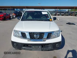 2019 Nissan Frontier SV z VIN 1N6AD0ER5KN734068, wystawiony jako IAAI lot #42238299 z przebiegiem 121 153 mil mil oraz . Historia ofert i sprzedaży dostępna na DreamBid. Obrazek 12.