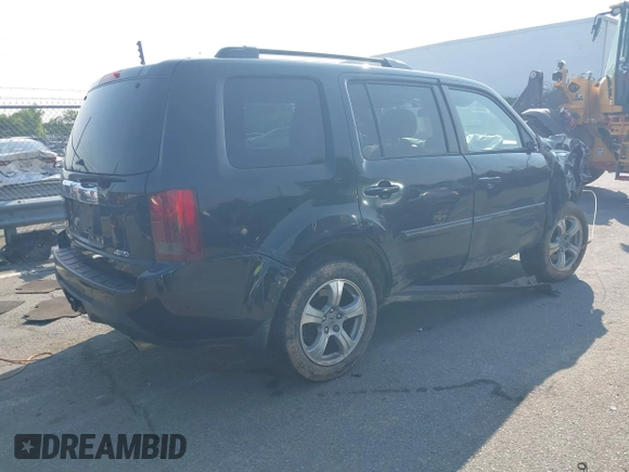 2013 Honda Pilot EX-L with VIN 5FNYF4H65DB060543, listed as a IAAI auction lot 42380911 with 330,452 mi miles and . Bid and sale history available at DreamBid. Image 4.