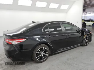 2019 Toyota Camry LE with VIN 4T1B11HK1KU711327, listed as a Copart auction lot 50126465 with 111,320 mi miles and Clean Title. Bid and sale history available at carsss.com. Image 3.