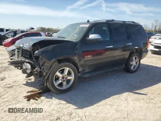 2011 Chevrolet Tahoe LT z VIN 1GNSCBE03BR287067, wystawiony jako Copart lot #48023425 z przebiegiem 222 073 mil mil oraz Szkoda całkowita • Salvage title. Historia ofert i sprzedaży dostępna na DreamBid. Obrazek 1.