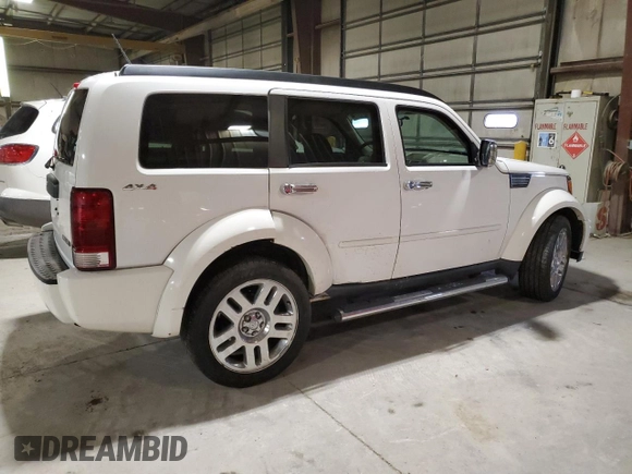2010 Dodge Nitro SE with VIN 1D4PU2GK2AW144995, listed as a Copart auction lot 47481375 with 70,973 mi miles and Salvage Title. Bid and sale history available at DreamBid. Image 3.