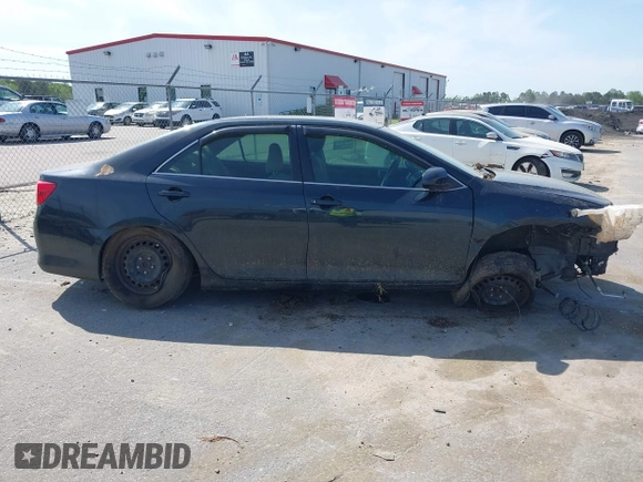 2013 Toyota Camry L with VIN 4T1BF1FK7DU692807, listed as a IAAI auction lot 42013200 with 1 mi miles. Bid and sale history available at carsss.com. Image 13.
