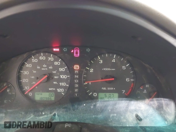 2001 Subaru Legacy Outback with VIN 4S3BH675717627146, listed as a IAAI auction lot 42235300 with 180,986 mi miles and . Bid and sale history available at DreamBid. Image 7.