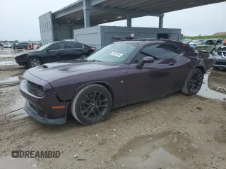 2020 Dodge Challenger R/T Scat Pack z VIN 2C3CDZFJXLH177066, wystawiony jako Copart lot #56631845 z przebiegiem 62 478 mil mil oraz Szkoda całkowita • Salvage title. Historia ofert i sprzedaży dostępna na DreamBid. Obrazek 1.