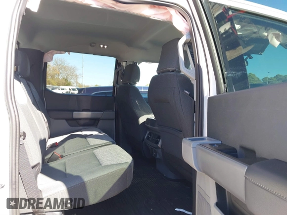 2024 Ford Super Duty F-250 SRW XL with VIN 1FT7W2BT4REF36126, listed as a IAAI auction lot 41208823 with 185 mi miles. Bid and sale history available at carsss.com. Image 8.