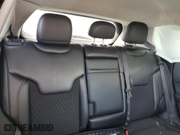 2018 Jeep Compass Latitude z VIN 3C4NJDBB5JT400553, wystawiony jako Copart lot #57513225 z przebiegiem 120 400 mil mil oraz Szkoda całkowita • Salvage title. Historia ofert i sprzedaży dostępna na DreamBid. Obrazek 11.