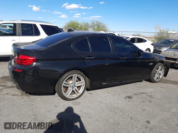 2011 BMW 5 Series 535i z VIN WBAFR7C55BC608725, wystawiony jako Copart lot #57063745 z przebiegiem 107 017 mil mil oraz Tytuł czysty. Historia ofert i sprzedaży dostępna na DreamBid. Obrazek 3.