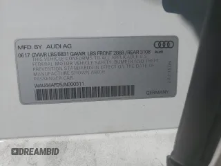2018 Audi A8 z VIN WAU44AFD5JN000311, wystawiony jako Copart lot #72820344 z przebiegiem 70 140 mil mil oraz Szkoda całkowita • Salvage title. Historia ofert i sprzedaży dostępna na DreamBid. Obrazek 13.
