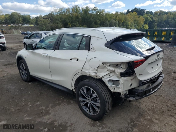 2018 Infiniti QX30 Premium with VIN SJKCH5CR9JA005428, listed as a Copart auction lot 73800714 with NaN miles and Salvage Title. Bid and sale history available at carsss.com. Image 2.