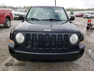 2009 Jeep Patriot Sport z VIN 1J4FF28B19D107312, wystawiony jako Copart lot #52885605 z przebiegiem 149 985 mil mil oraz Nie do naprawy • Non repairable. Historia ofert i sprzedaży dostępna na DreamBid. Obrazek 5.