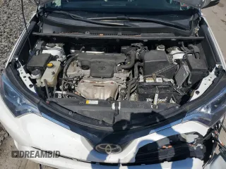2018 Toyota RAV4 XLE with VIN 2T3RFREV8JW750032, listed as a Copart auction lot 53676475 with Not Provided miles and Salvage Title. Bid and sale history available at DreamBid. Image 12.