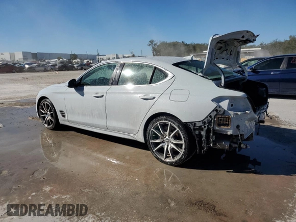 2022 Genesis G70 3.3T with VIN KMTG54TE8NU100556, listed as a Copart auction lot 82680694 with 42,679 mi miles and Salvage Title. Bid and sale history available at carsss.com. Image 2.