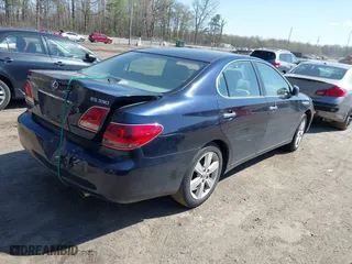 2006 Lexus ES 330 with VIN JTHBA30G965149960, listed as a IAAI auction lot 41996454 with 179,029 mi miles. Bid and sale history available at carsss.com. Image 4.