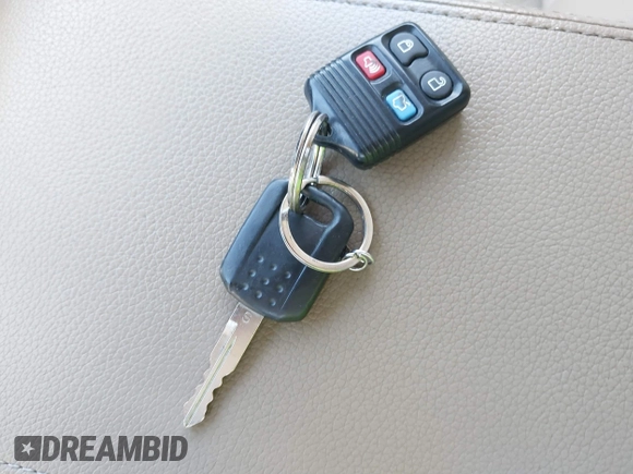 2008 Mercury Mountaineer Premier with VIN 4M2EU48878UJ15673, listed as a IAAI auction lot 41824470 with 96,941 mi miles. Bid and sale history available at carsss.com. Image 11.