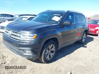 2018 Volkswagen Atlas SE z VIN 1V2LR2CA4JC582833, wystawiony jako IAAI lot #41452891 z przebiegiem 122 396 mil mil oraz . Historia ofert i sprzedaży dostępna na DreamBid. Obrazek 2.
