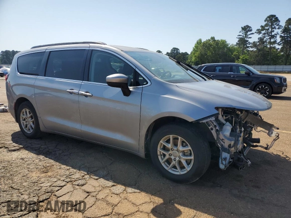2020 Chrysler Voyager LXi z VIN 2C4RC1DG3LR195842, wystawiony jako Copart lot #52044885 z przebiegiem 114 370 mil mil oraz Szkoda całkowita • Salvage title. Historia ofert i sprzedaży dostępna na DreamBid. Obrazek 4.