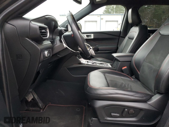2022 Ford Explorer ST-Line z VIN 1FMSK8KH5NGC11869, wystawiony jako Copart lot #84144234 z przebiegiem 32 274 mil mil oraz Nie do naprawy • Non repairable. Historia ofert i sprzedaży dostępna na DreamBid. Obrazek 7.