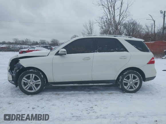 2013 Mercedes-Benz M 350 with VIN 4JGDA2EB9DA160460, listed as a IAAI auction lot 41415957 with 112,947 mi miles and . Bid and sale history available at DreamBid. Image 14.