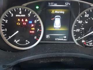 2017 Nissan Sentra SV with VIN 3N1AB7AP9HY408262, listed as a IAAI auction lot 41229209 with 173,444 mi miles. Bid and sale history available at carsss.com. Image 15.