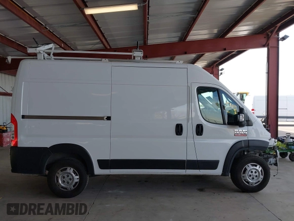 2022 Ram ProMaster Cargo with VIN 3C6LRVBG6NE118795, listed as a IAAI auction lot 41752992 with 85,809 mi miles. Bid and sale history available at carsss.com. Image 14.