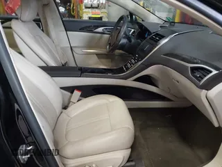 2016 Lincoln MKZ Hybrid with VIN 3LN6L2LU0GR608232, listed as a IAAI auction lot 41034486 with 99,637 mi miles and . Bid and sale history available at DreamBid. Image 5.