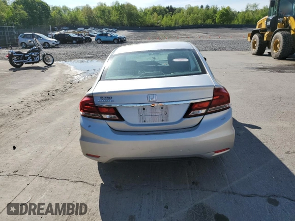 2015 Honda Civic SE z VIN 19XFB2F77FE246287, wystawiony jako Copart lot #56476495 z przebiegiem 218 009 mil mil oraz Szkoda całkowita • Salvage title. Historia ofert i sprzedaży dostępna na DreamBid. Obrazek 6.