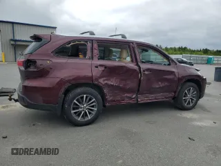2018 Toyota Highlander SE z VIN 5TDJZRFH0JS857493, wystawiony jako Copart lot #57224495 z przebiegiem 111 862 mil mil oraz Szkoda całkowita • Salvage title. Historia ofert i sprzedaży dostępna na DreamBid. Obrazek 3.