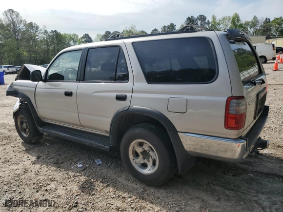 2000 Toyota 4Runner with VIN JT3GM84R9Y0056609, listed as a Copart auction lot 51714895 with 0 mi miles and Salvage Title. Bid and sale history available at carsss.com. Image 2.