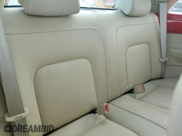 1999 Volkswagen Beetle GLS z VIN 3VWCA21C6XM459729, wystawiony jako Copart lot #88636985 z przebiegiem 63 666 mil mil oraz Czysty tytuł • Clean title. Historia ofert i sprzedaży dostępna na DreamBid. Obrazek 10.