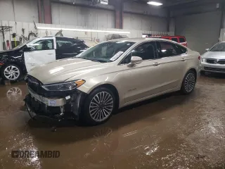 2018 Ford Fusion Hybrid Titanium with VIN 3FA6P0RU2JR192170, listed as a Copart auction lot 48724345 with 102,690 mi miles and Salvage Title. Bid and sale history available at carsss.com. Image 1.