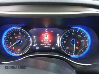 2021 Chrysler Pacifica Touring L with VIN 2C4RC1BG0MR543634, listed as a IAAI auction lot 41513467 with 148,010 mi miles and . Bid and sale history available at DreamBid. Image 7.
